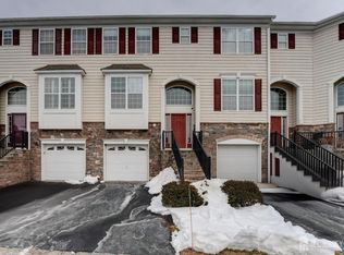 26 Daly Ct, Old Bridge, NJ 08857
