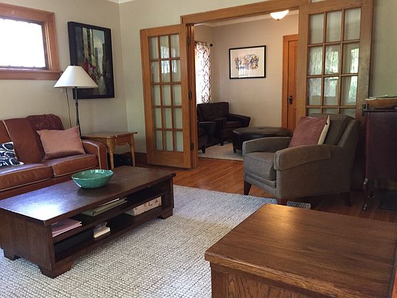 5th image of 2645 Sewell St