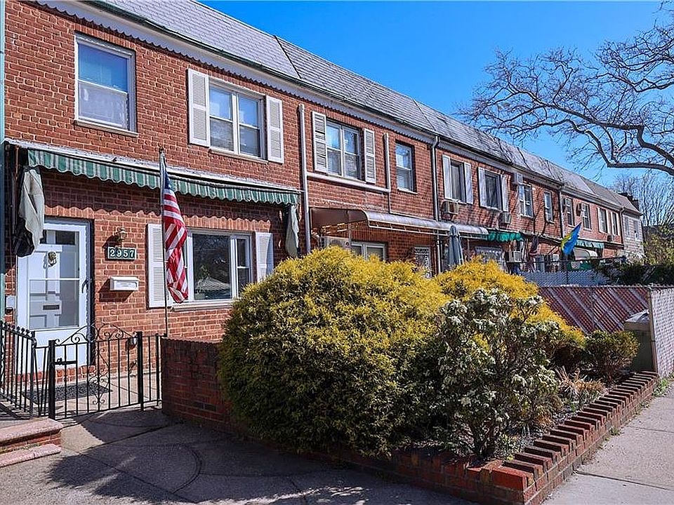 1st image of 2957 Avenue