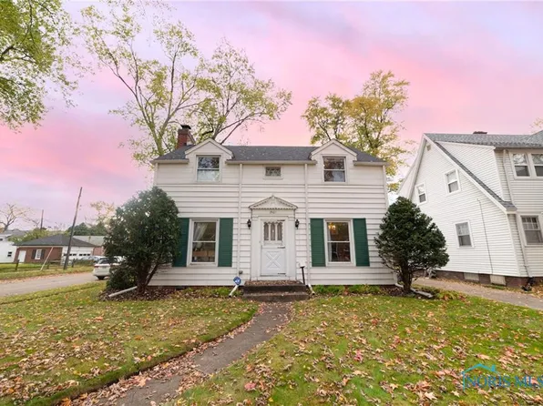 2901 Powhattan Pkwy, Toledo, OH 43606
