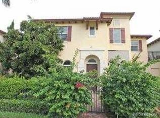 100 Via Floresta Dr, Boca Raton, FL 33487