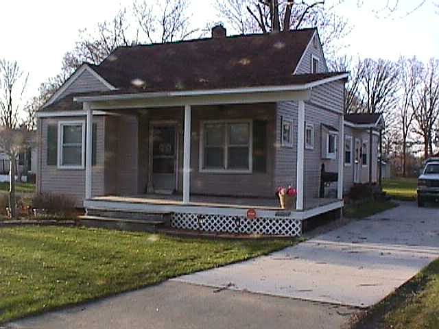 1st image of 30460 Elmwood St