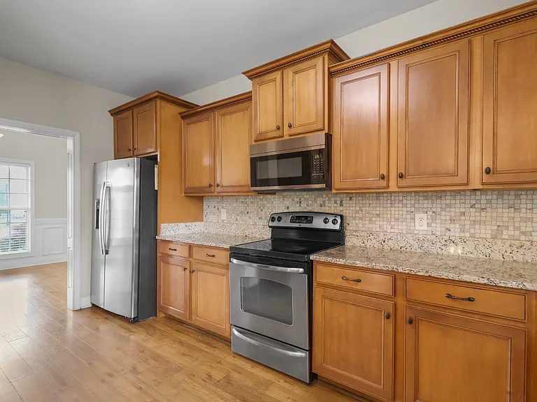 1093 Willow Cir — Photo 21