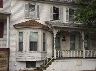 150 W Market St, Berrysburg, PA 17005