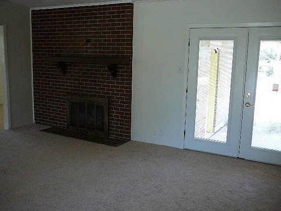 4th image of 326 Northwood Dr