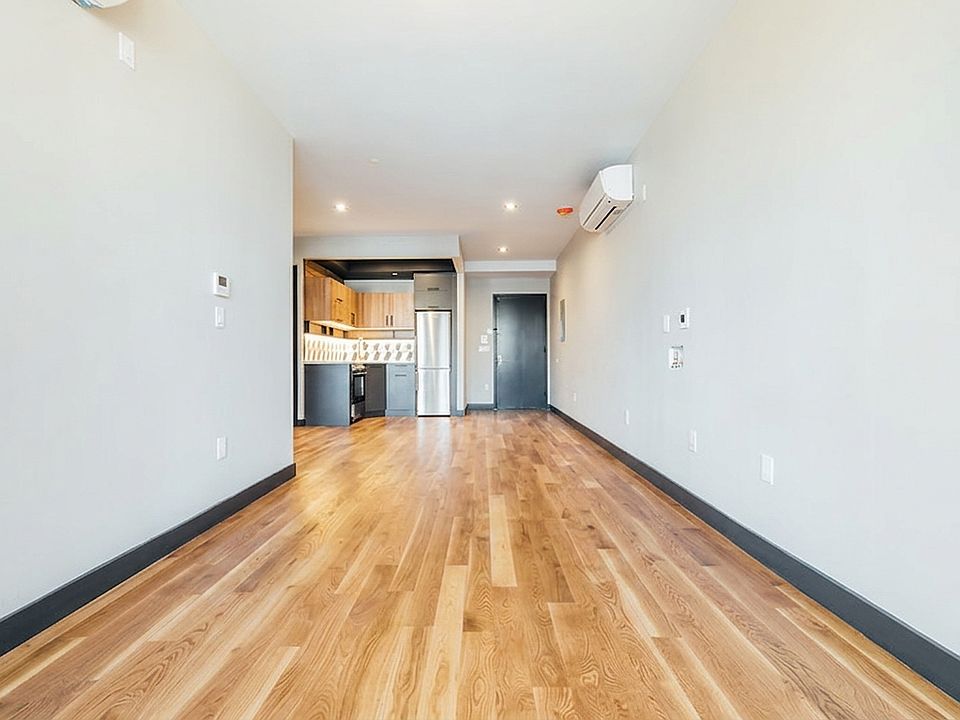 1st image of 2825 Snyder Ave #1A