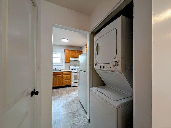 4th image of 23 Shea Ave