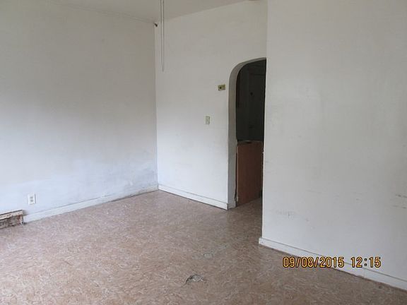 3rd image of 8210 S Coles Ave