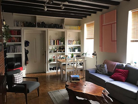 3rd image of 1632 Mount Vernon St #2