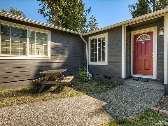 3rd image of 9844 Whitecap Dr NW