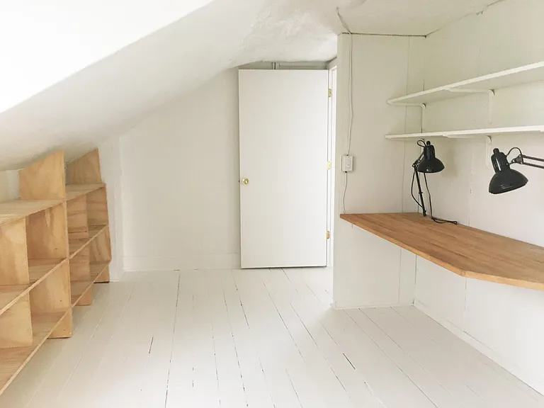 1409 Bruce Randolph Ave — Photo 12