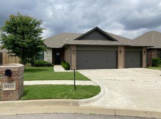 8921 NW 110th St, Oklahoma City, OK 73162