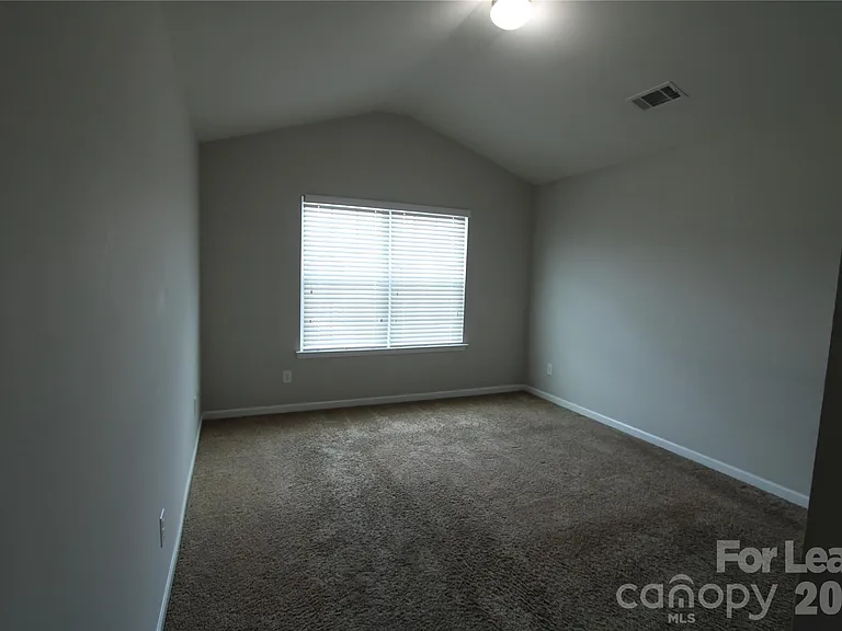 9348 Hamel St — Photo 36