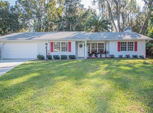11 Magnolia Ct, Yalaha, FL 34797