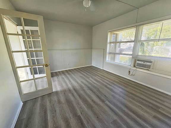 2nd image of 501 NE 17th Ave #2