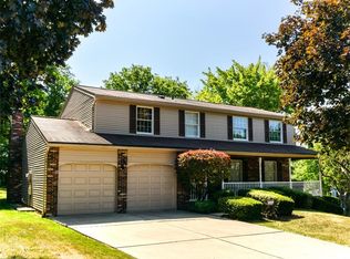 436 Meade Dr, Coraopolis, PA