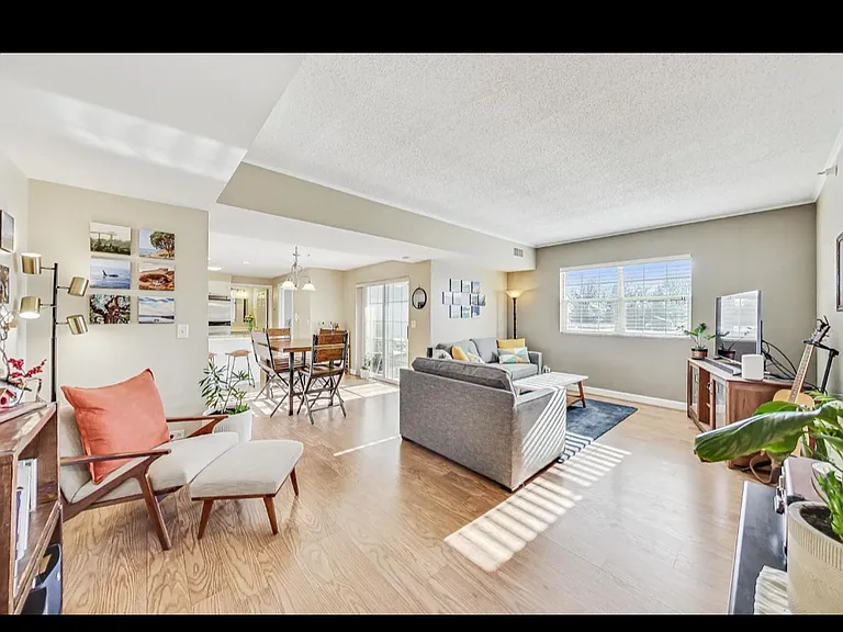 245 Burlington Ave #209 — Photo 5