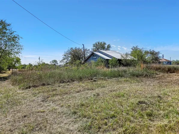 9409 Sallys Way, Alvarado, TX 76009