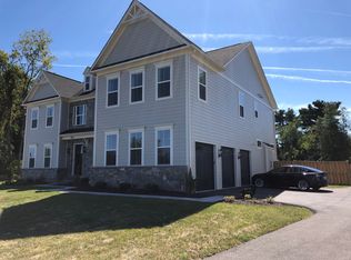 9312 Chesley Rd, Potomac, MD 20854