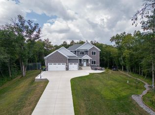 15710 83rd St NE, Spicer, MN 56288