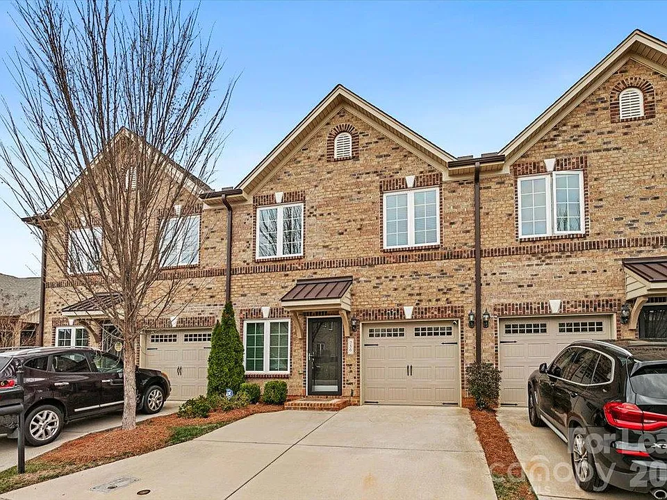 756 King Fisher Ln