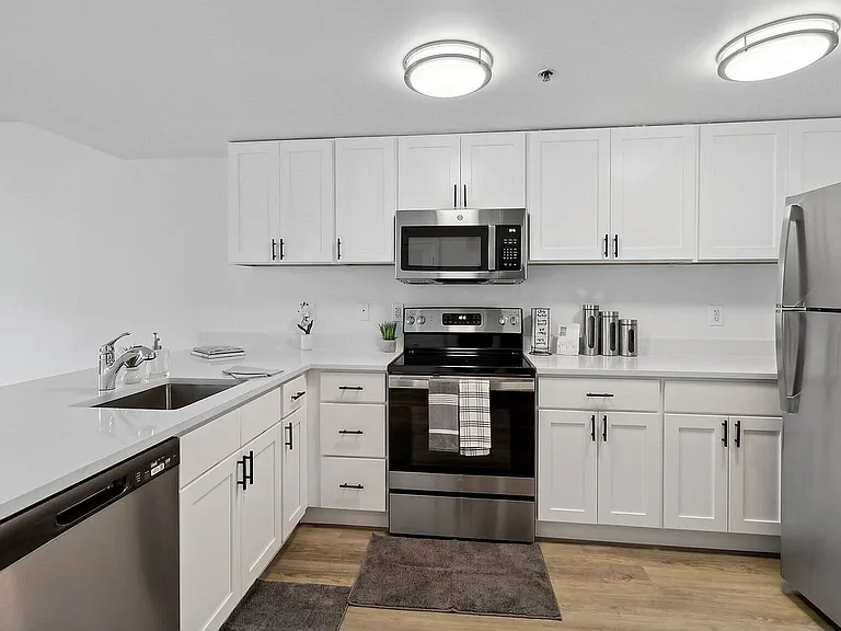 Clean lines, elevated kitchens