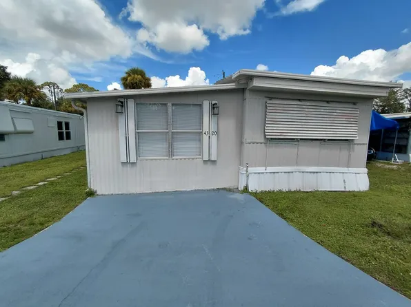 4320 Mailbox Ave #126, North Fort Myers, FL 33903