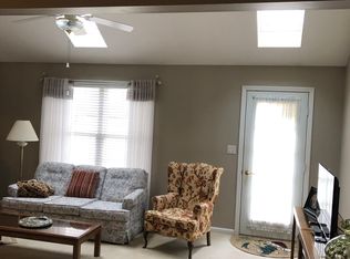 513 Villa East Dr #4, Fairport Harbor, OH 44077