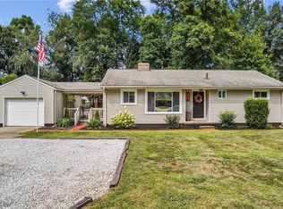 3193 Trotter Rd, Barberton, OH 44203