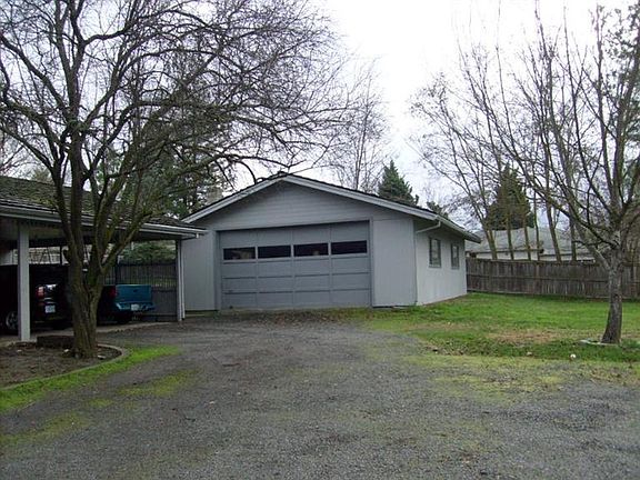 2nd image of 2536 Cedar Links Dr