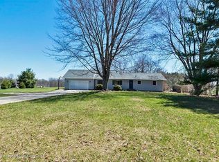 2082 N Canal Rd, Eaton Rapids, MI 48827