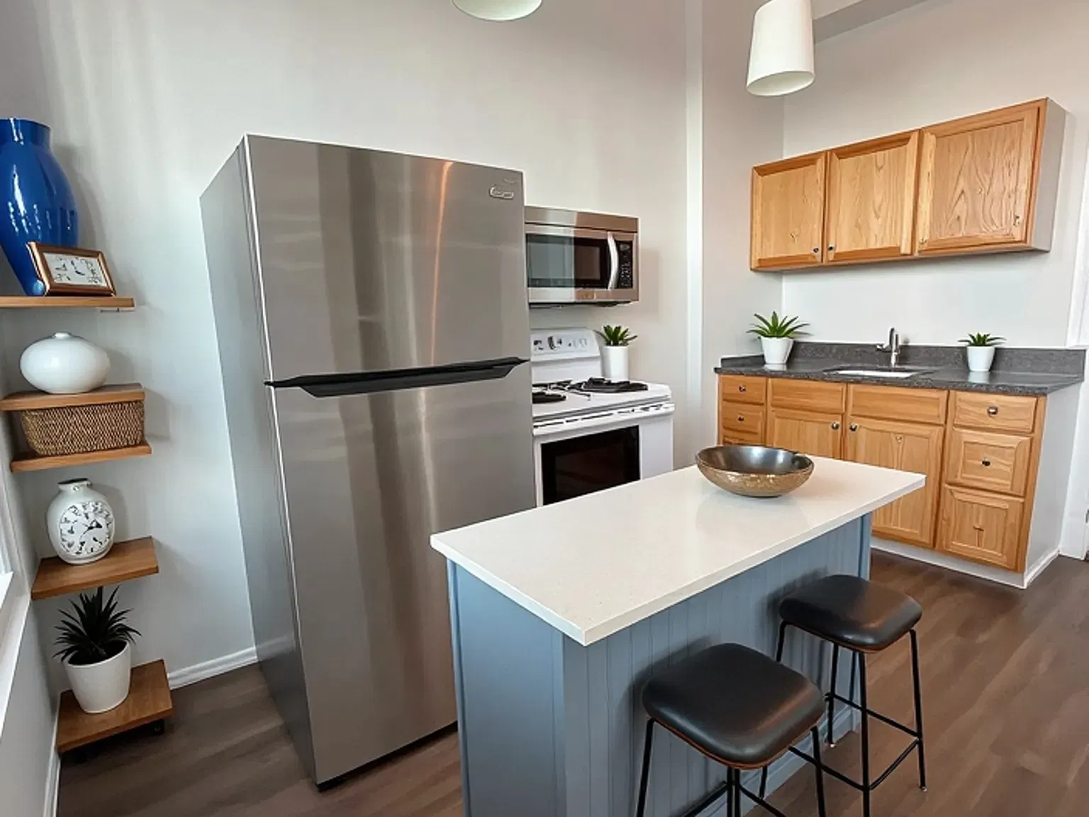 1 bed, 700 sqft, $1,500 — Photo 4