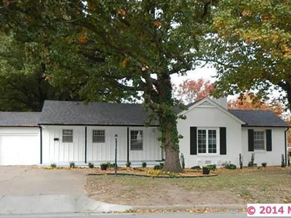 4613 E 13th St S, Tulsa, OK 74112