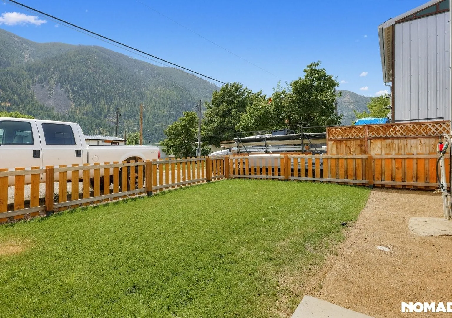 Spacious 5BR House in Missoula — Photo 2