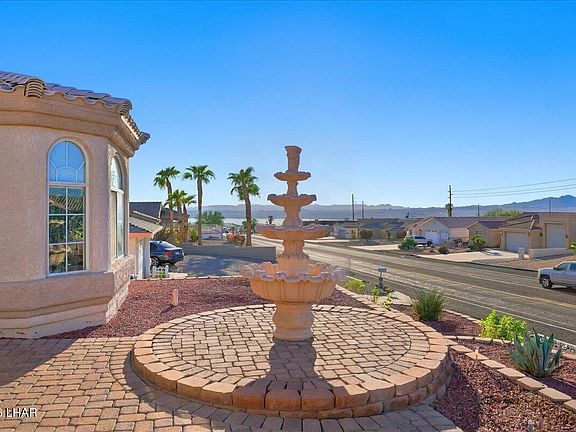 5th image of 2620 Palo Verde Blvd N
