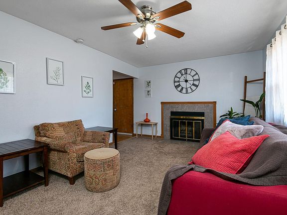 5th image of 1206 Bel Air Dr