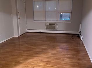 598 Pinewood Ave #1, Roselle Park, NJ 07204