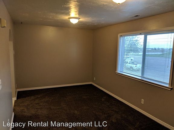 3rd image of 215 W Center St APT 16