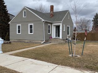 804 3rd Ave E, Williston, ND 58801