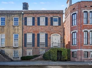 221 E Charlton Street, Savannah, GA 31401