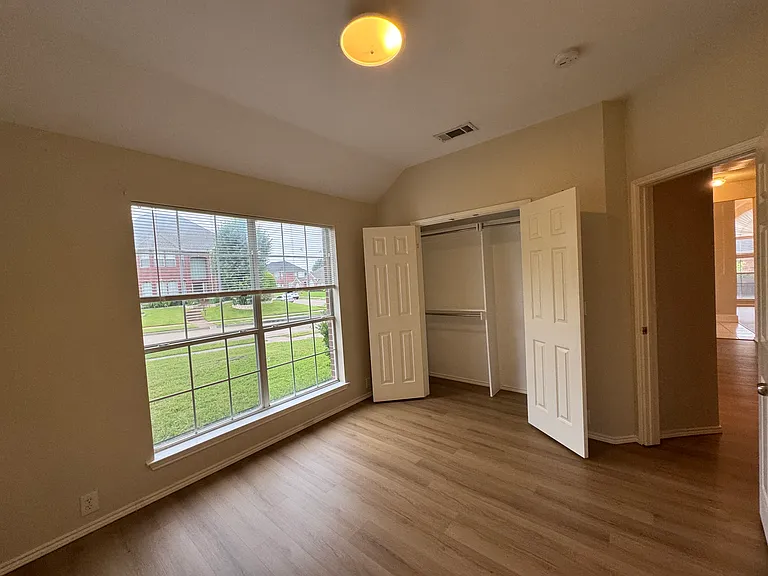2801 Tallahassee Ct #SINGLE FLOOR — Photo 15