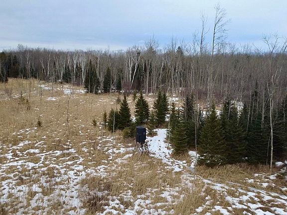 4th image of W4424 Birch Creek Rd