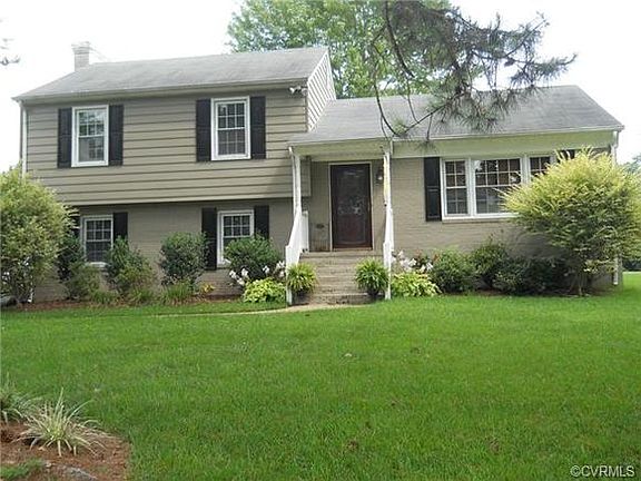 2nd image of 2317 Grassy Knoll Ln
