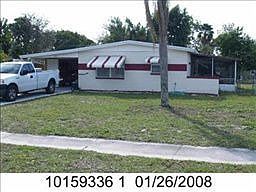 2nd image of 971 Hyacinth St