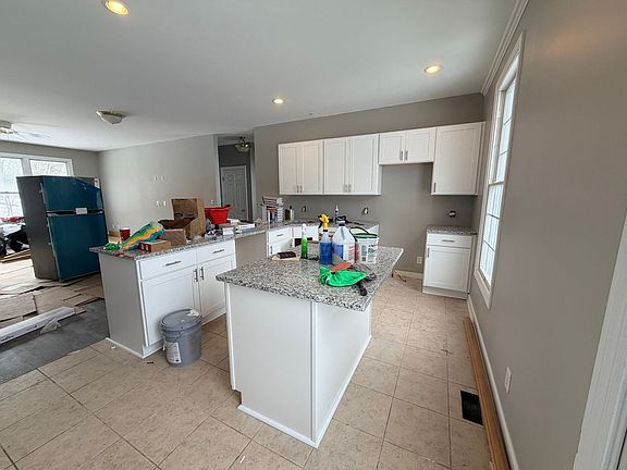4th image of 6790 Main St #27018856B