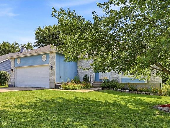 5th image of 1204 Foxridge Dr