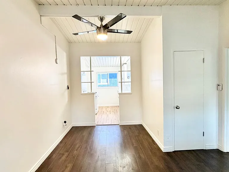 4115 Palmwood — Photo 3