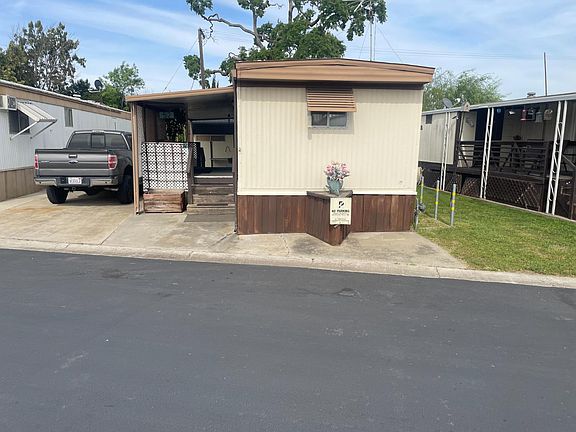 2nd image of 5835 Cherokee Rd #52