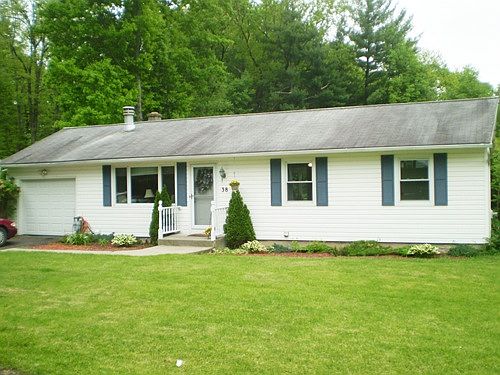 1st image of 38 Woodland Dr