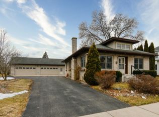 111 N Adams St, Oconto Falls, WI 54154